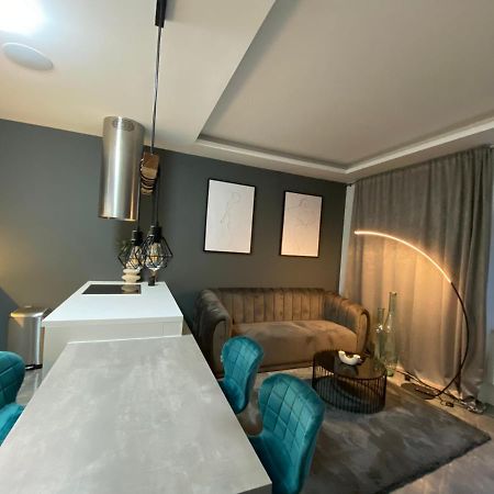 Apartman Tinea Загреб Екстер'єр фото